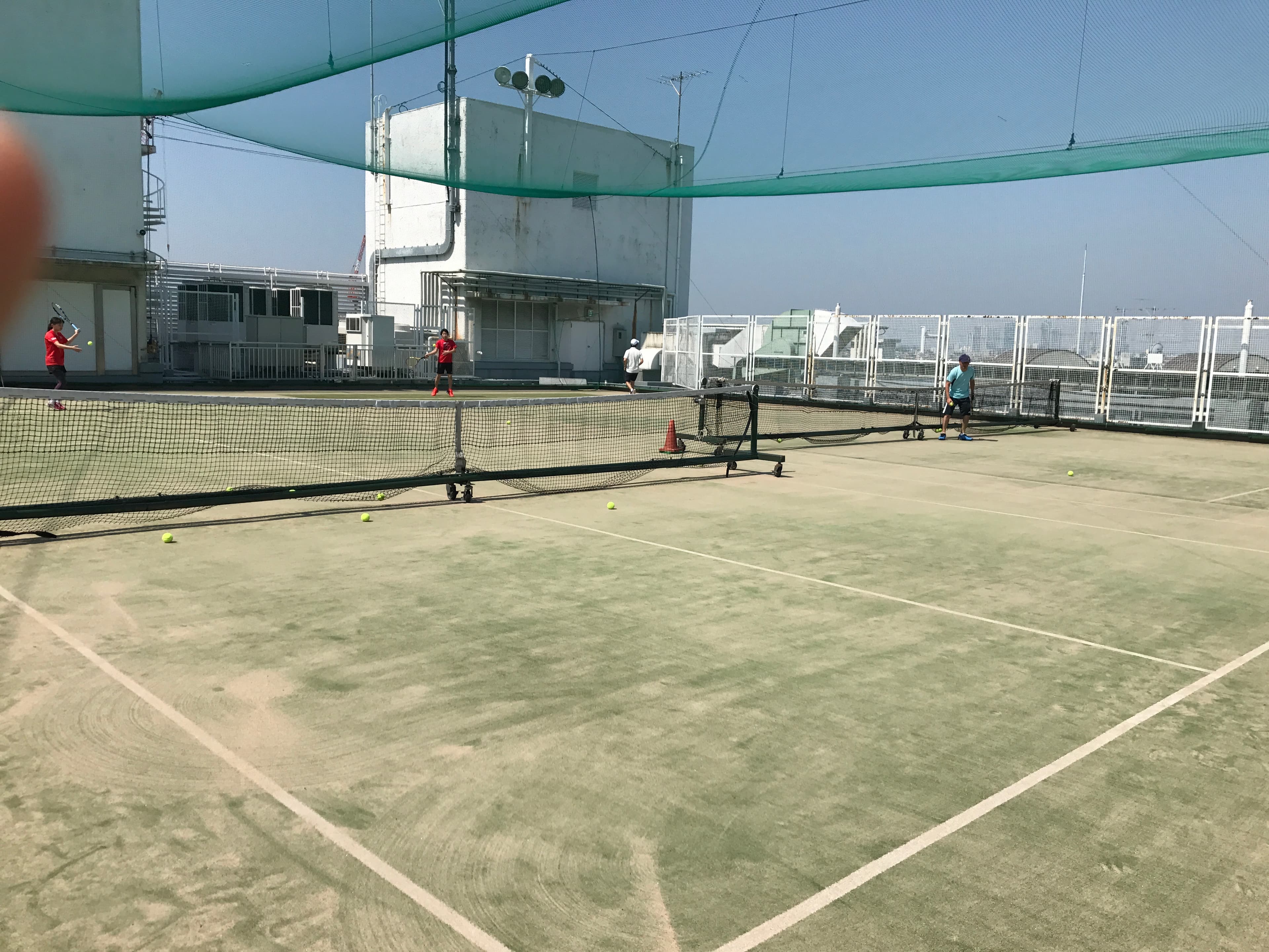 テニスコート