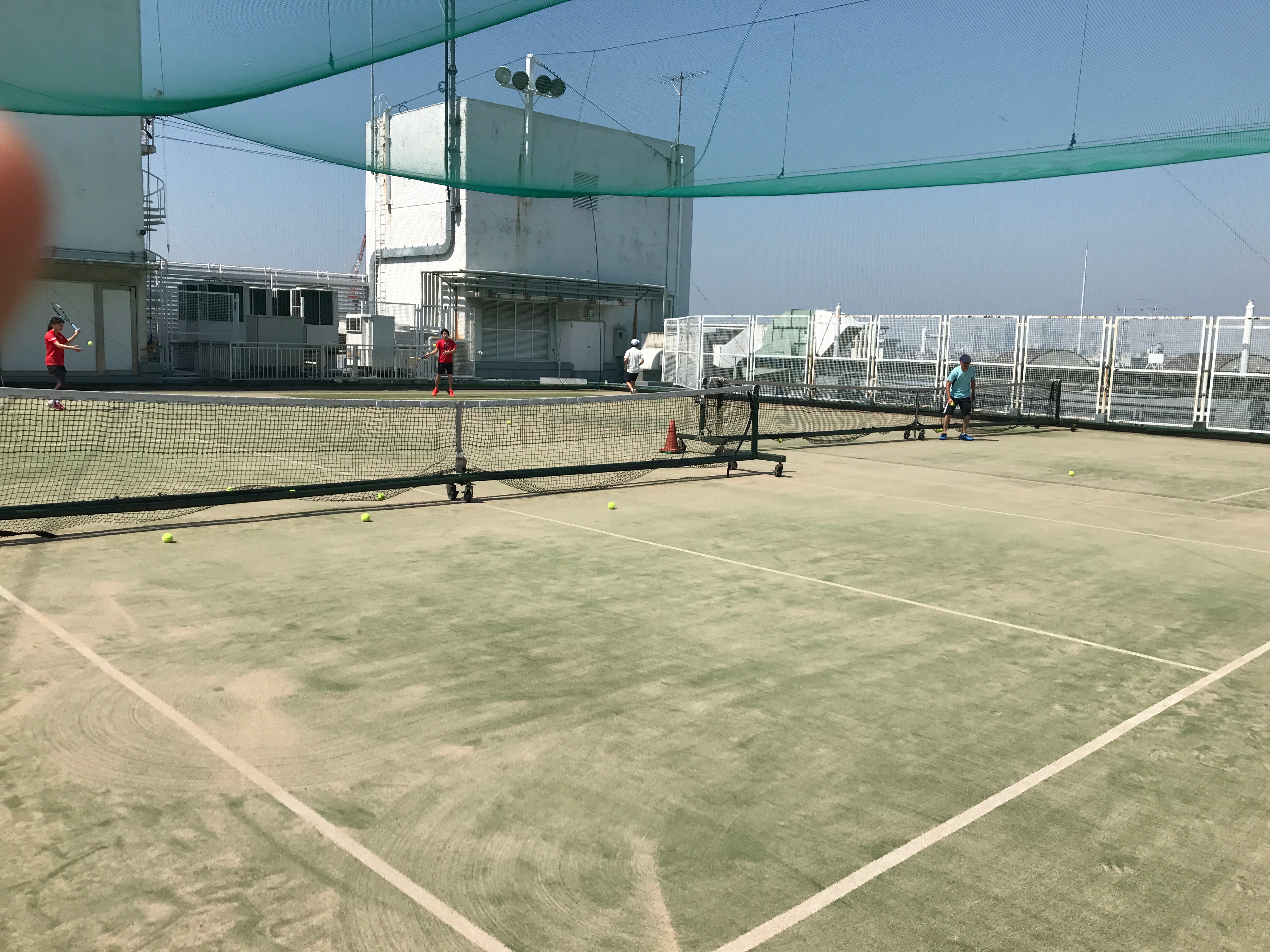 テニスコート